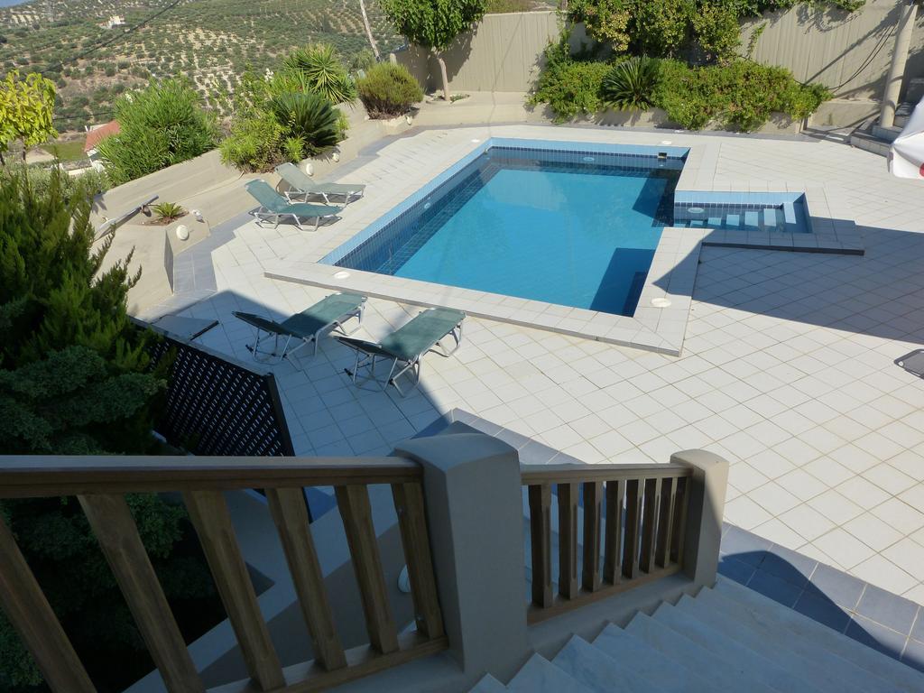 Knossos Palace Secluded Villa Skalanion 外观 照片